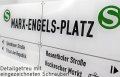 Bhf Berlin Marx-Engels-Platz Bahnhofsschild DDR Reichsbahn | Acrylglasscheibe 15x38 cm