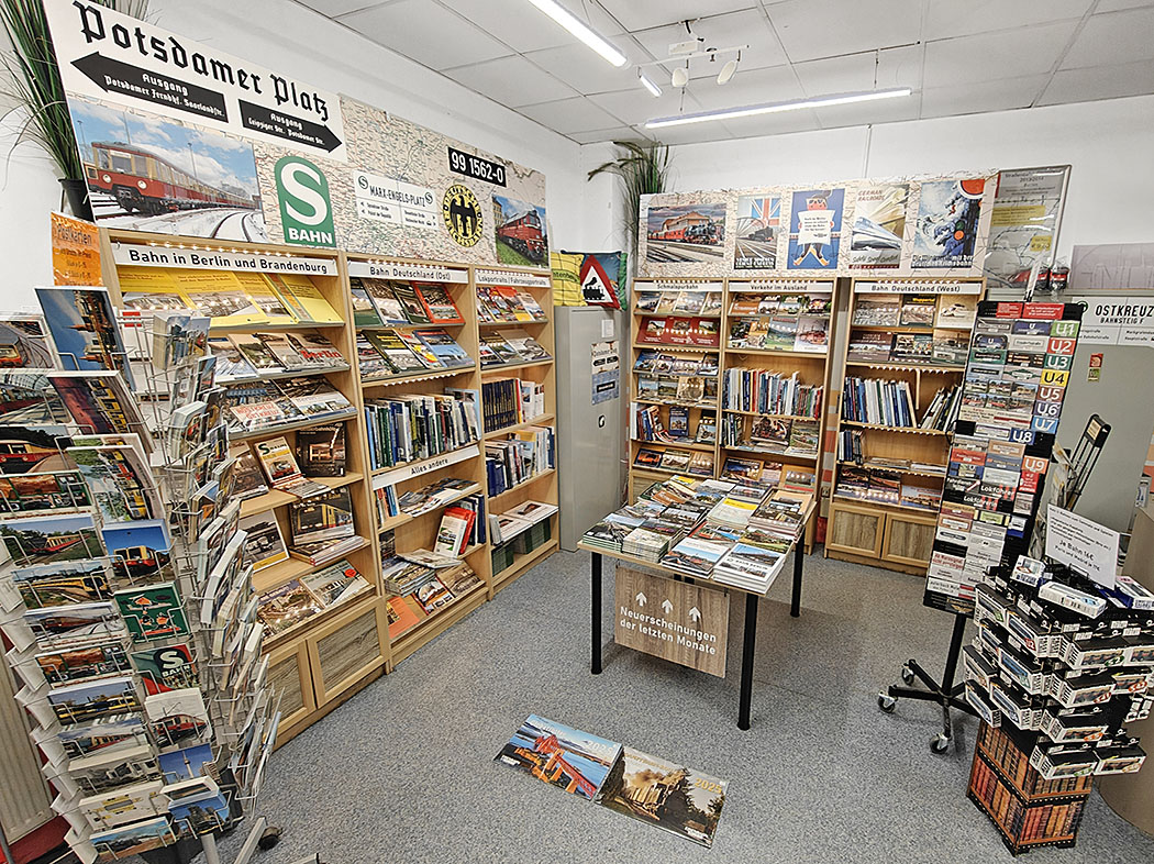 BahnBuchShop in Berlin Lichtenberg, Bahnhofsgebäude Untergeschoss